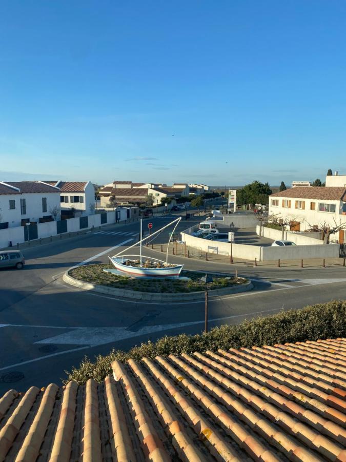 Appartement Duplex Climatise Le Trident Saintes-Maries-de-la-Mer Exterior photo